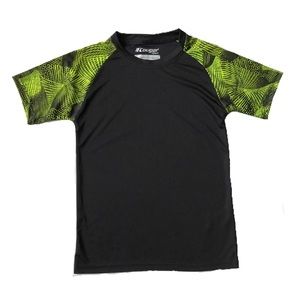 NWOT Size 10/12 Boy’s shirt